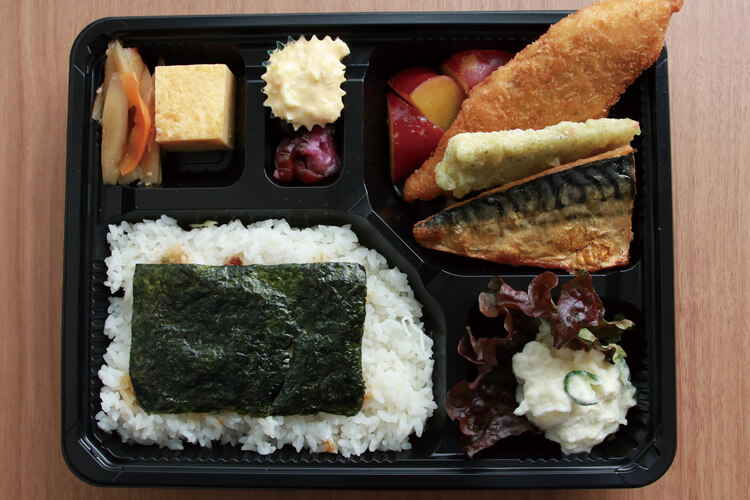焼きサバミックス弁当